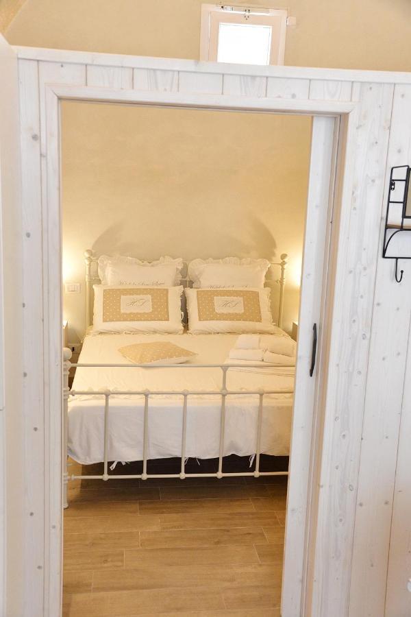Suite Vitti 5 - Puglia Mia Apartments 모노폴리 외부 사진